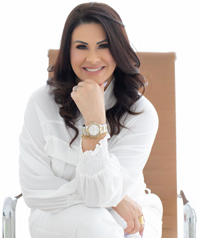 Daniela Fidellis, consultora especializada em gestão, estratégia e crescimento de clínicas de estética
